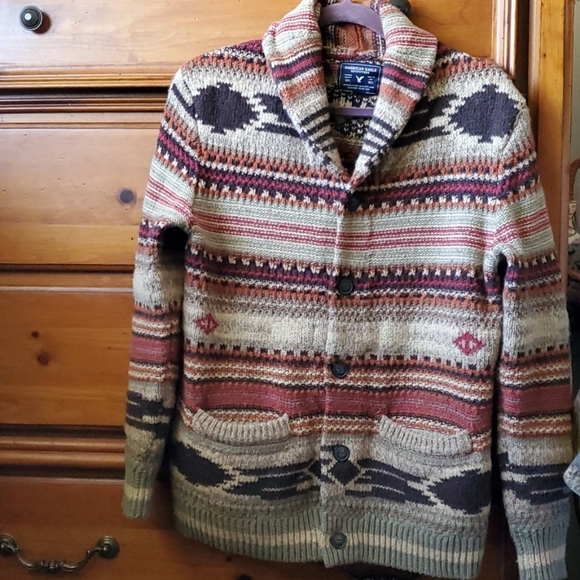 American Eagle Cardigan Mens Small 